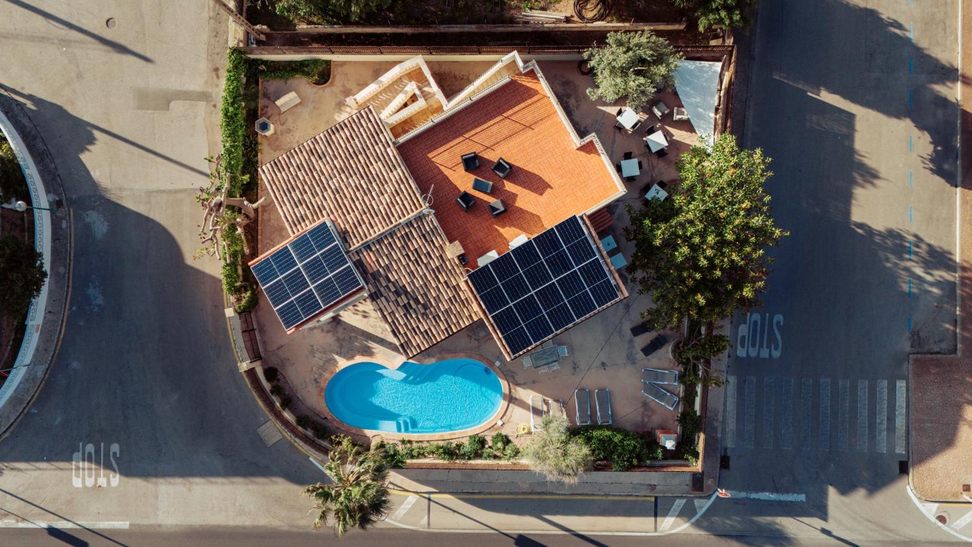 Mallorca Finca Haus Mit Pool Direkt Am Meer Es Trenc, Bootstour Moeglich Sa Ràpita Exteriör bild