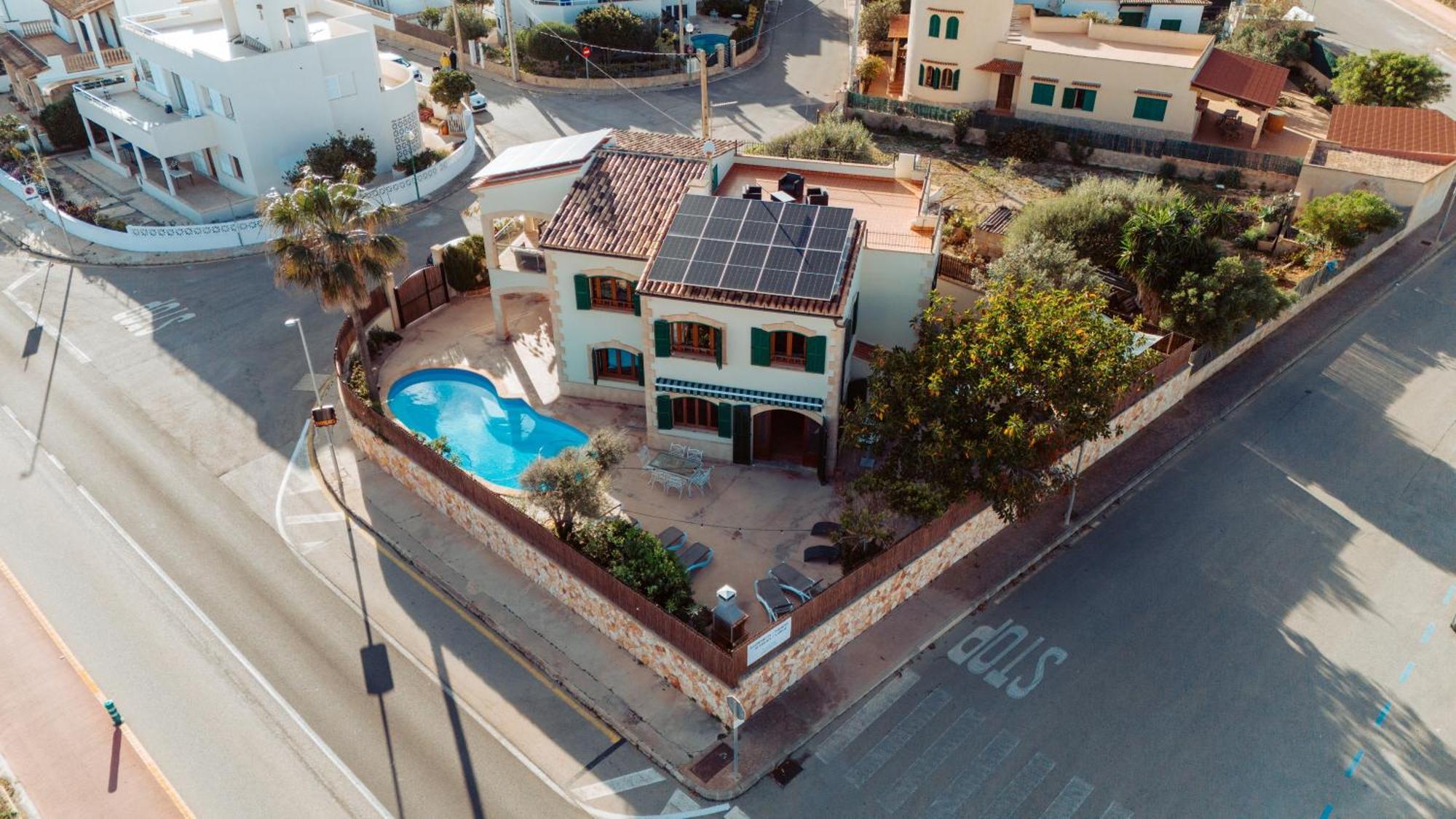 Mallorca Finca Haus Mit Pool Direkt Am Meer Es Trenc, Bootstour Moeglich Sa Ràpita Exteriör bild