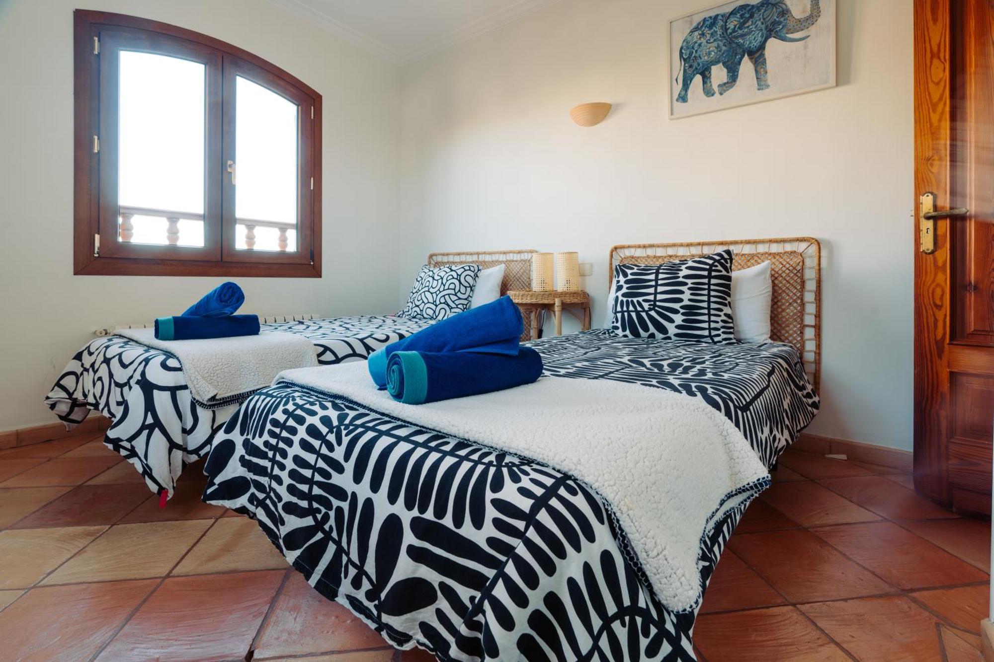 Mallorca Finca Haus Mit Pool Direkt Am Meer Es Trenc, Bootstour Moeglich Sa Ràpita Exteriör bild